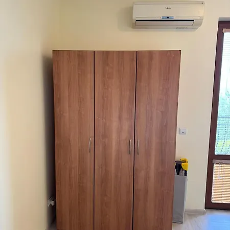 Riviera Sea アパート *